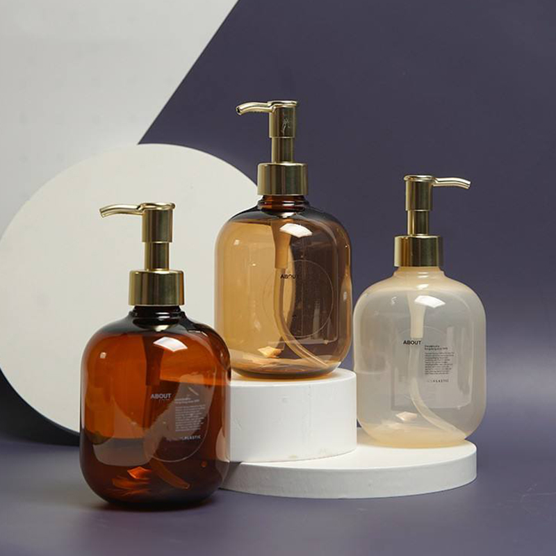 300ml 500ml PET พลาสติก Amber Round Empty Conditioner Body Lotion ขวดทอง PET โลชั่นปั๊มขวดแชมพู