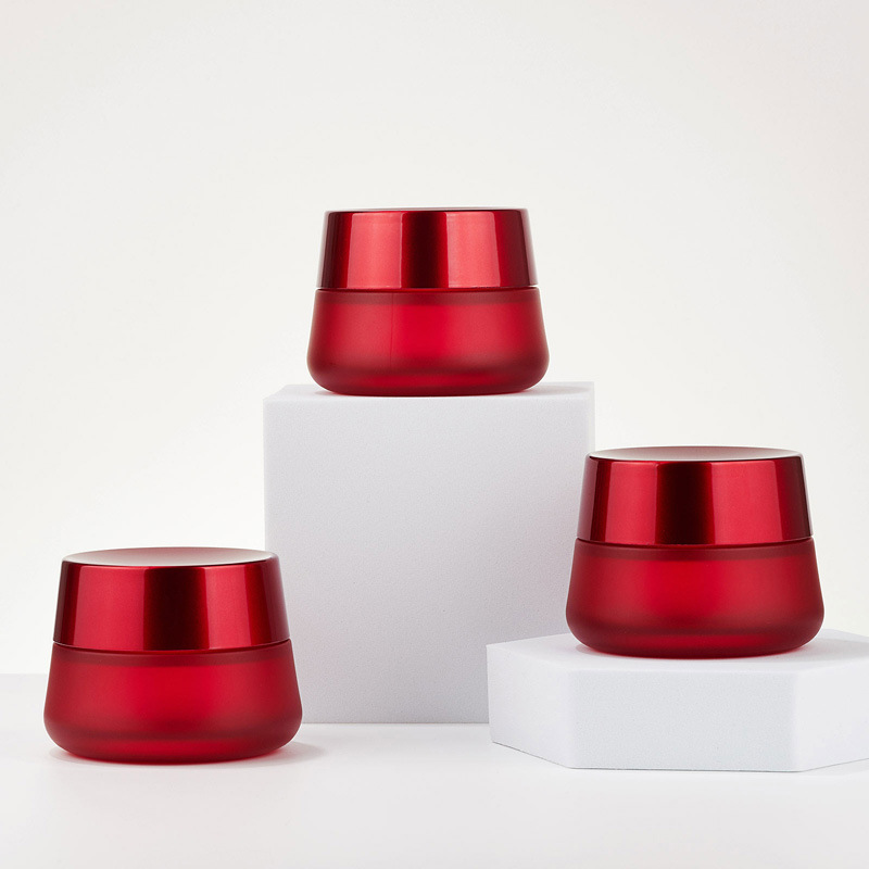 ขวดครีมเครื่องสำอางทรงกลมสีแดงขวดครีมแก้วเปล่า ขวดครีมเครื่องสำอางทรงกลมสีแดงขวดครีมแก้วเปล่า