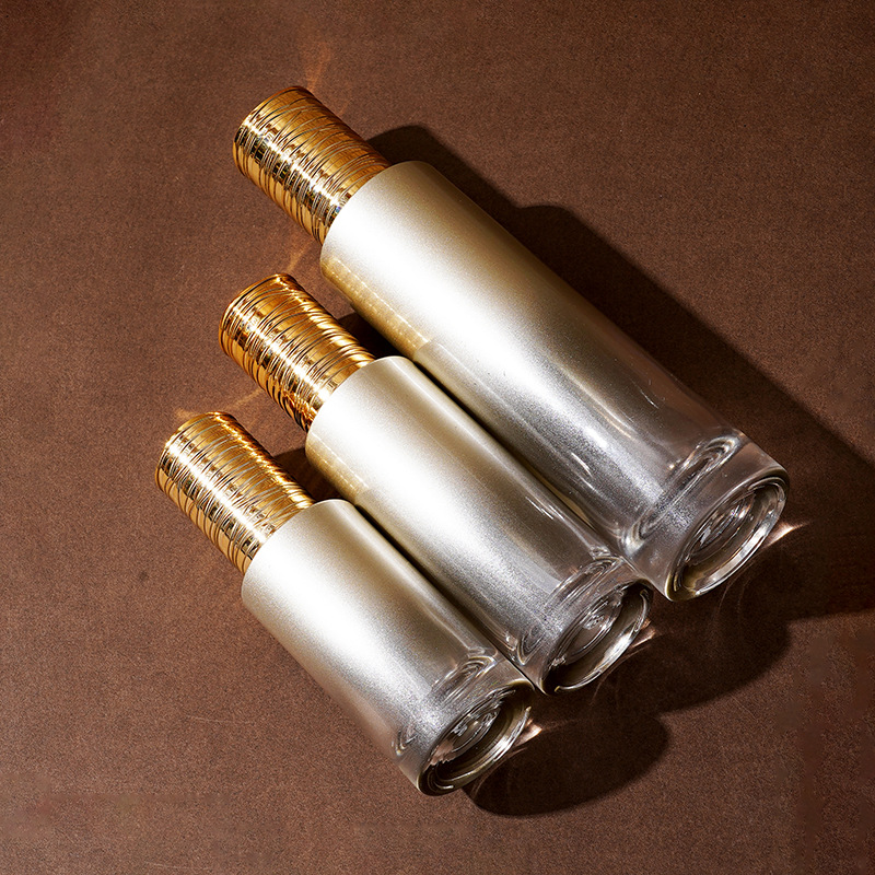 ขวดแก้วเซรั่มพร้อมฝาขัดเงาไฟฟ้า ขวดแก้วเซรั่มพร้อมฝาขัดเงาไฟฟ้า