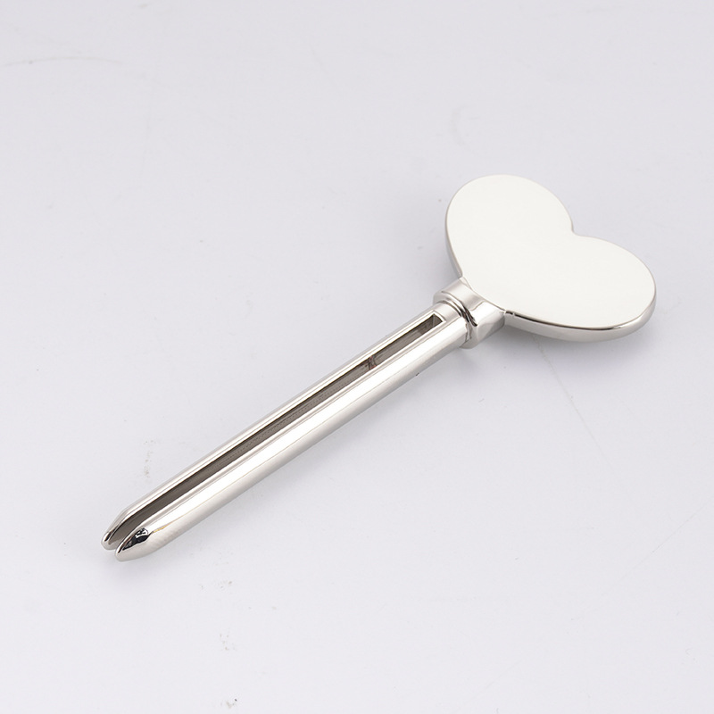 โลหะเครื่องจ่ายยาสีฟันครีมล้างหน้ายาสีฟันหลอดคั้นรูปร่างที่สำคัญเครื่องสำอางหลอดคั้น โลหะเครื่องจ่ายยาสีฟันครีมล้างหน้ายาสีฟันหลอดคั้นรูปร่างที่สำคัญเครื่องสำอางหลอดคั้น