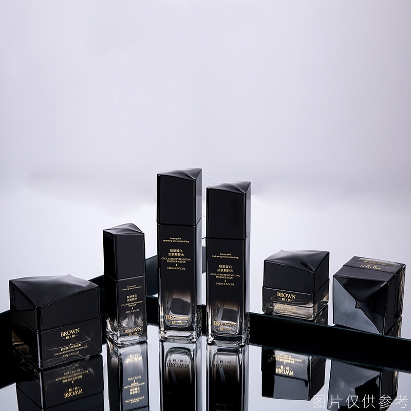 ขวดครีมแก้วทรงสี่เหลี่ยมที่ไม่ซ้ำใครพร้อมการออกแบบฝายกสำหรับบรรจุภัณฑ์เครื่องสำอาง ขวดครีมแก้วทรงสี่เหลี่ยมที่ไม่ซ้ำใครพร้อมการออกแบบฝายกสำหรับบรรจุภัณฑ์เครื่องสำอาง